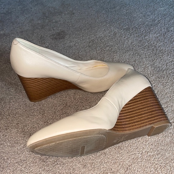 Nine West Wedge Heels - Picture 4 of 5